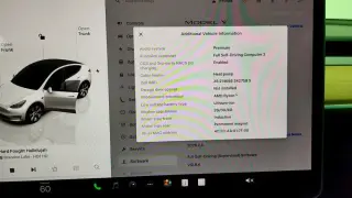 Tesla Model Y 2023 TLA 4p Crossover