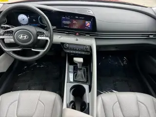 Hyundai ELANTRA 2024 Limited 4dr Sedan