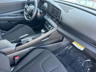 Hyundai ELANTRA 2026 SEL Sport 4dr Sedan