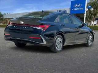 Hyundai ELANTRA 2024 SEL 4dr Sedan