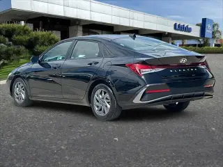 Hyundai ELANTRA 2024 SEL 4dr Sedan