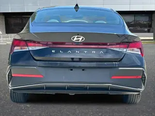Hyundai ELANTRA 2024 SEL 4dr Sedan