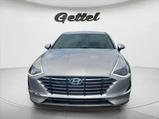 Hyundai SONATA 2022 SE 4p Sed (lanzamiento a mitad de año)