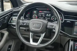 Audi Q7 2022 AWD quattro Premium Plus 45 TFSI SUV 4 puertas