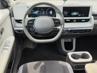 Hyundai IONIQ 5 2022 SE 4dr Crossover