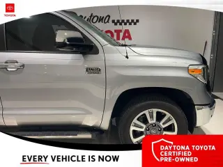 Toyota Tundra 2019 4x2 1794 Edición 4dr CrewMax Cab Pickup SB (5.7L V8)