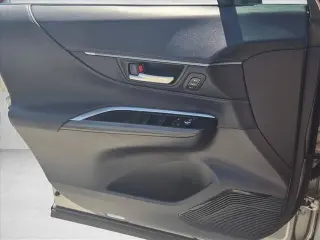 Toyota Venza 2024 AWD XLE 4dr Crossover