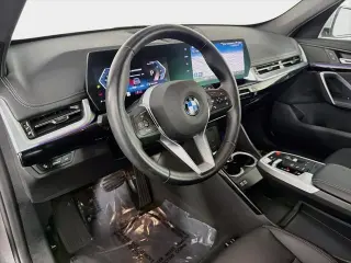 BMW X1 2023 4x4 xDrive28i 4p Vehículo de Actividad Deportiva Deportiva