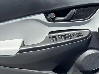 Hyundai KONA 2023 SEL 4p Crossover