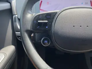 Hyundai IONIQ 5 2023 SE 4dr Crossover