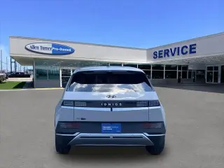 Hyundai IONIQ 5 2023 SE 4dr Crossover