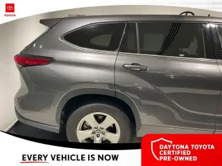Toyota Highlander 2021 LE 4dr SUV