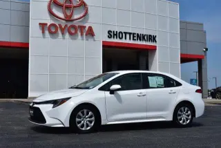 Toyota Corolla 2024 LE 4dr Sedan