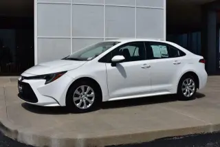 Toyota Corolla 2024 LE 4dr Sedan