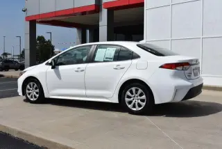 Toyota Corolla 2024 LE 4dr Sedan