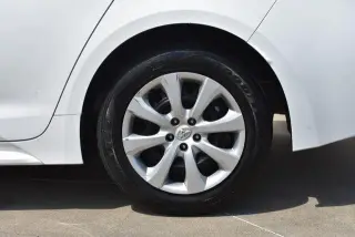 Toyota Corolla 2024 LE 4dr Sedan