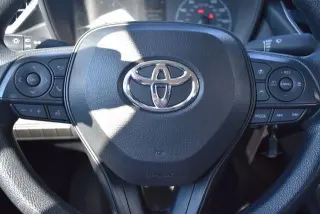 Toyota Corolla 2024 LE 4p Sedan
