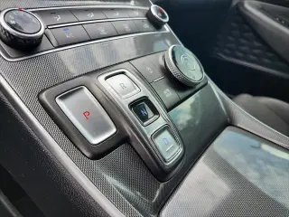 Hyundai SANTA FE 2022 SE 4dr Crossover (versión de mitad de año)