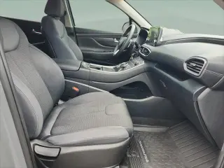 Hyundai SANTA FE 2022 SE 4dr Crossover (versión de mitad de año)