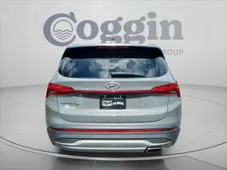 Hyundai SANTA FE 2022 SE 4dr Crossover (versión de mitad de año)