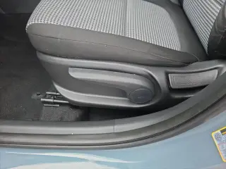 Hyundai KONA 2022 SE 4p Crossover