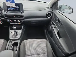 Hyundai KONA 2022 SE 4p Crossover