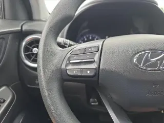 Hyundai KONA 2022 SE 4p Crossover