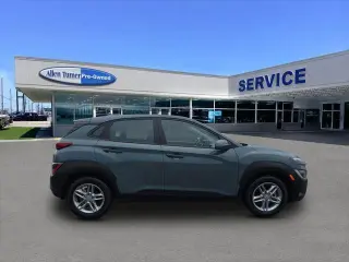 Hyundai KONA 2022 SE 4p Crossover