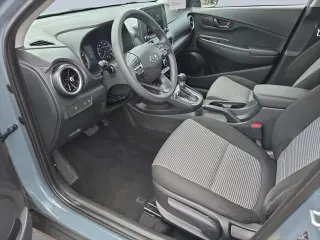 Hyundai KONA 2022 SE 4p Crossover