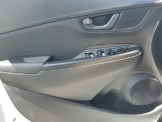 Hyundai KONA 2019 SEL 4dr Crossover