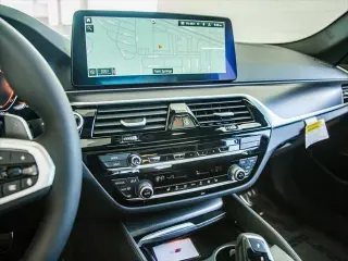 BMW Serie 5 2023 540i Sedan 4p