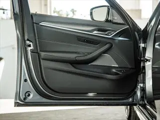 BMW Serie 5 2023 540i Sedan 4p