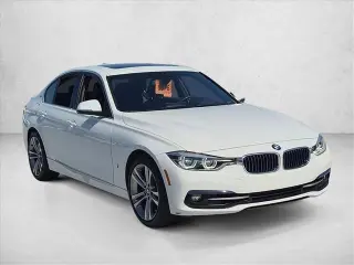 BMW Serie 3 2018 330e iPerformance 4dr Sedán