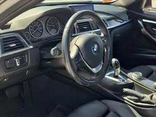 BMW Serie 3 2018 330e iPerformance 4dr Sedán