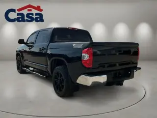 Toyota Tundra 2019 4x4 SR5 4dr CrewMax Cab Pickup SB (5.7L V8 FFV)