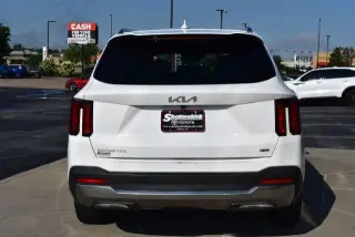 Kia Sorento 2024 AWD S 4dr SUV