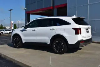 Kia Sorento 2024 AWD S 4dr SUV
