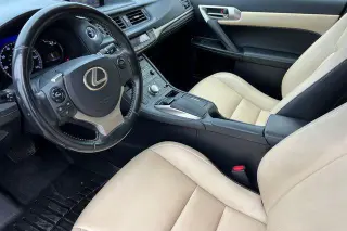 Lexus CT 200h 2017 4p Hatchback