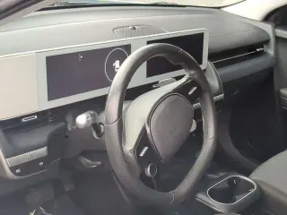 Hyundai IONIQ 5 2023 SE 4dr Crossover
