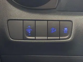 Hyundai KONA 2023 AWD SE 4dr Crossover