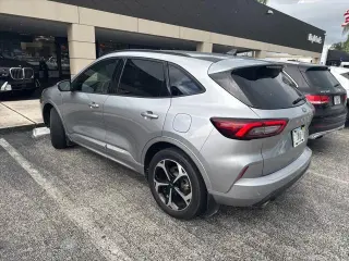 Ford Escape Híbrido 2023 AWD ST-Line Elite 4dr SUV