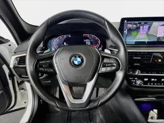 BMW Serie 5 2021 530i Sedán 4p