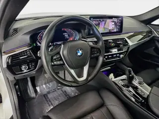 BMW Serie 5 2021 530i Sedán 4p