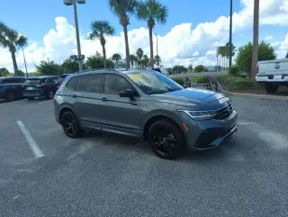 Volkswagen Tiguan 2023 SE R-Line Negro 4p SUV