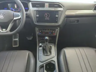 Volkswagen Tiguan 2023 SE R-Line Negro 4p SUV