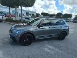 Volkswagen Tiguan 2023 SE R-Line Negro 4p SUV