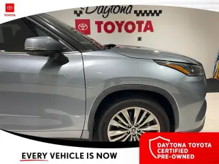 Toyota Highlander 2022 AWD Platinum 4dr SUV