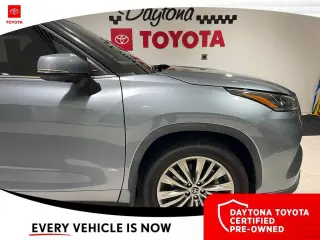 Toyota Highlander 2022 AWD Platinum 4dr SUV