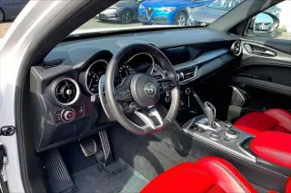 Alfa Romeo Stelvio 2023 AWD Veloce 4p Crossover