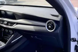 Alfa Romeo Stelvio 2023 AWD Veloce 4p Crossover